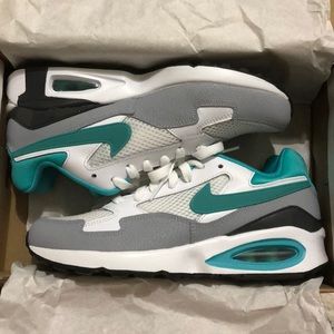 Nike Women’s Air Max ST